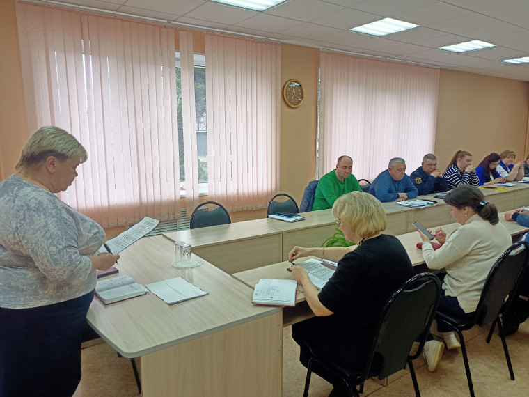 Комиссии по предупреждению и ликвидации ЧС и обеспечению пожарной безопасности. Комиссии по предупреждению и ликвидации ЧС и обеспечению пожарной безопасности.