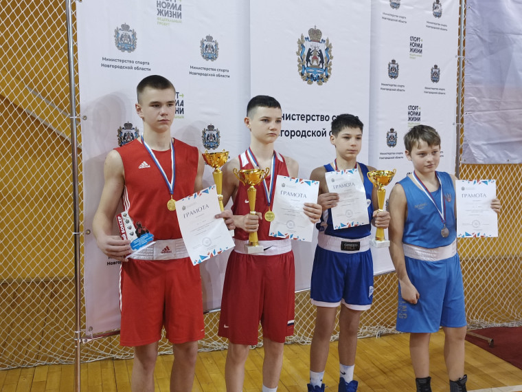 13-15 декабря в г. Великий Новгород проходил Чемпионат и Первенство Новгородской области по боксу.. 13-15 декабря в г. Великий Новгород проходил Чемпионат и Первенство Новгородской области по боксу..