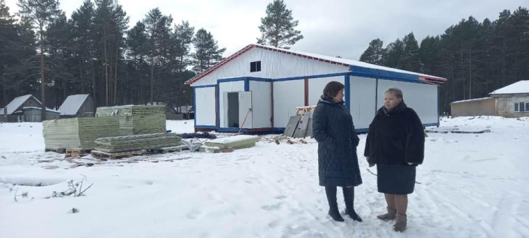 Установка модульной конструкции медицинского комплекса врачебной амбулатории. Установка модульной конструкции медицинского комплекса врачебной амбулатории.